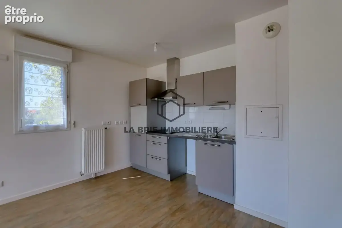 Appartement 2 pièces 52 m² à vendre à Villecresnes (94440) - photo 5