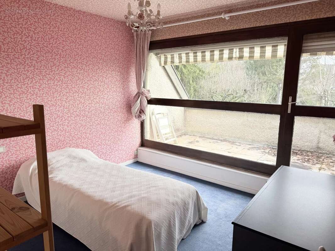 Maison à DRACY-LE-FORT