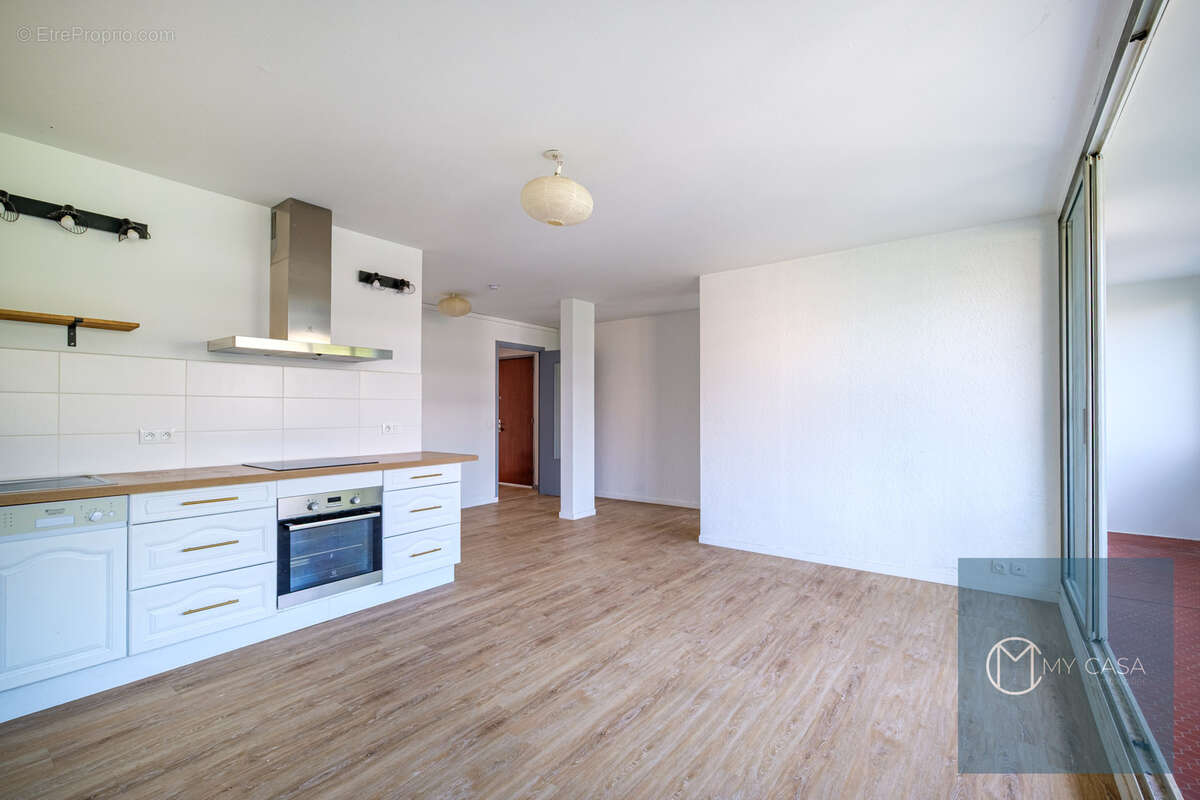 Appartement à LYON-9E