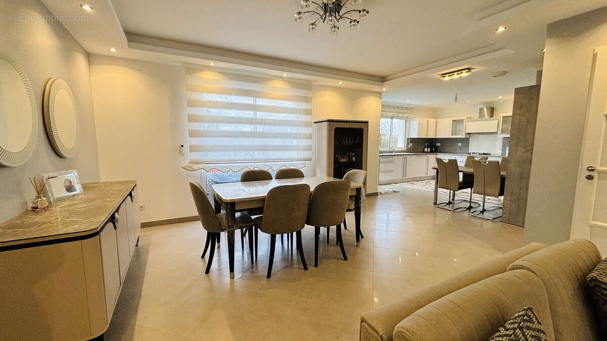 Maison à CHATEAUDUN