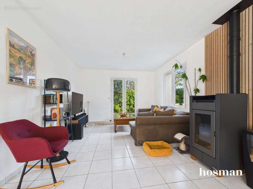 Maison à BOUGUENAIS