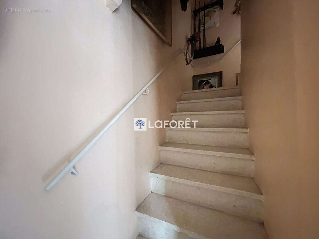 Appartement à CASTELLAR