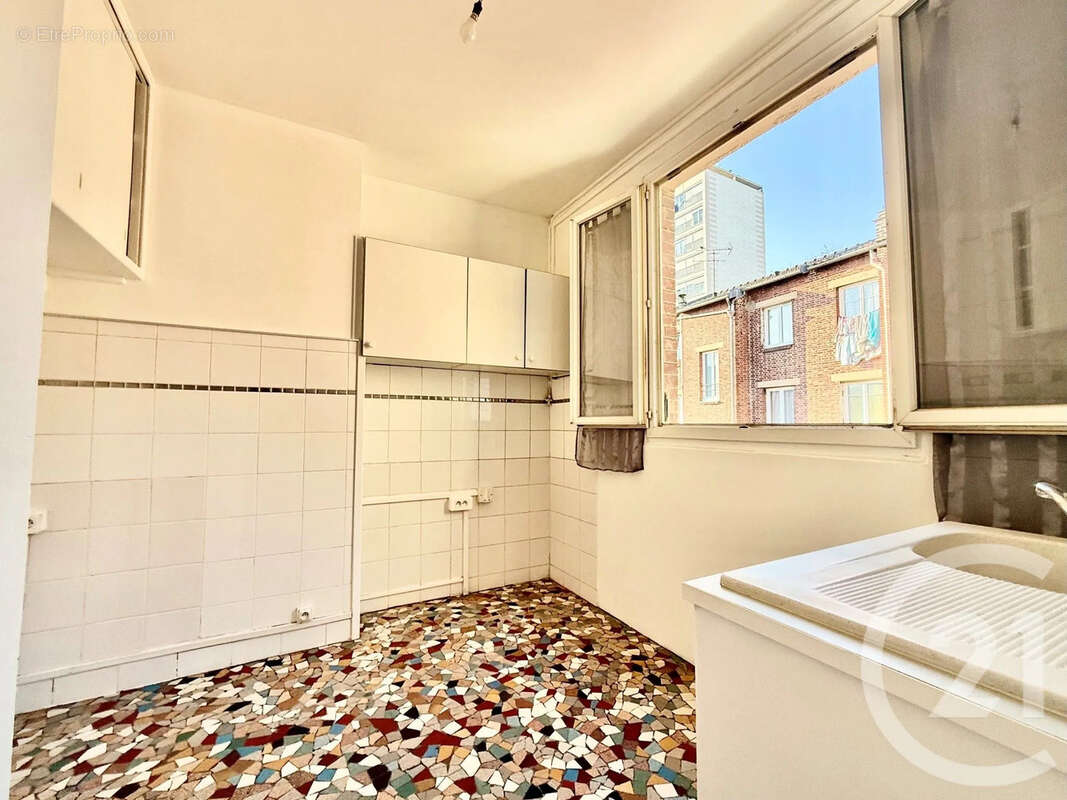 Appartement à CLICHY