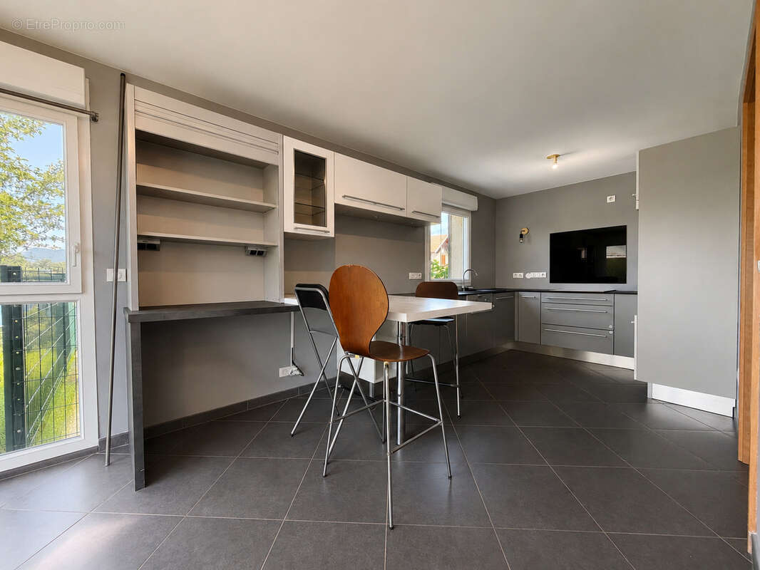 Appartement à SAINT-PIERRE-EN-FAUCIGNY
