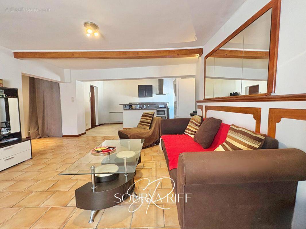 Appartement à CARCASSONNE