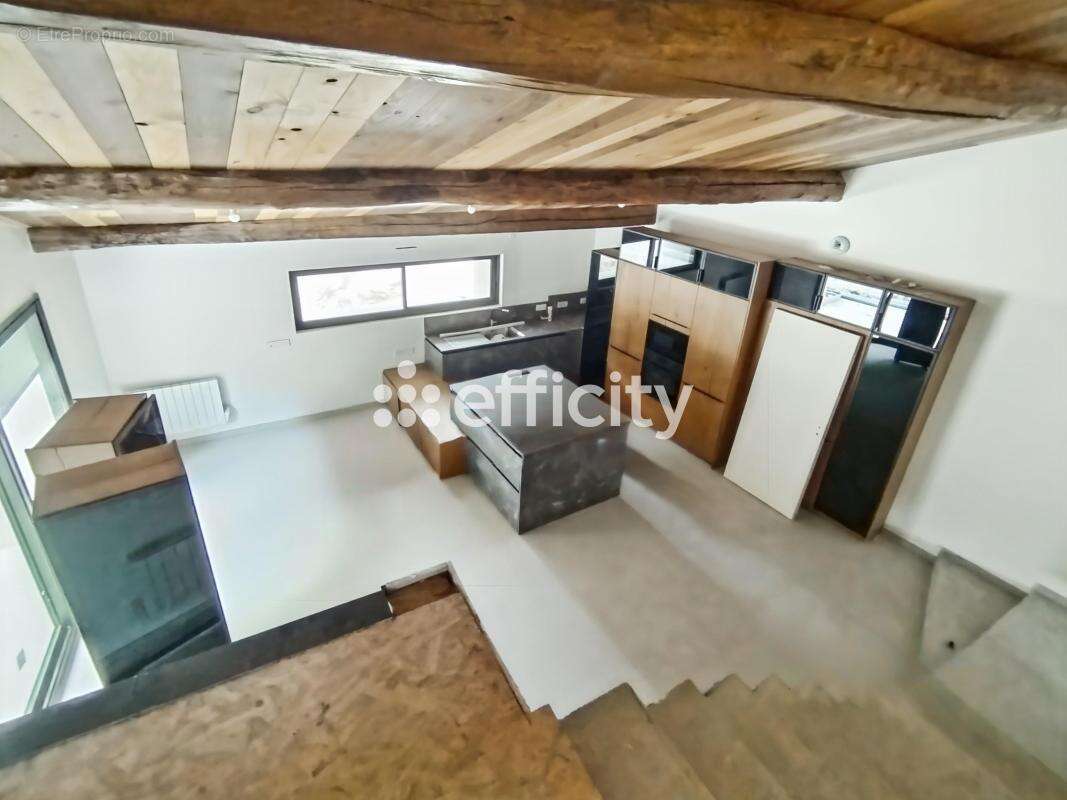 Maison 153 m² à Saint-Germain-De-Marencennes  - photo 7