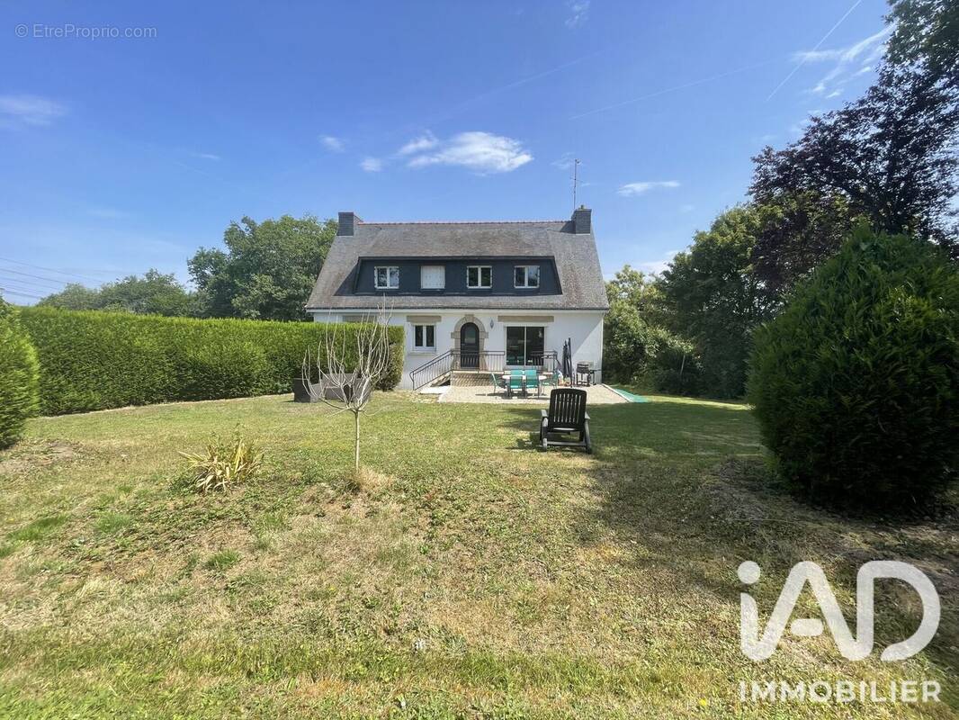 Photo 1 - Maison à LANDEVANT