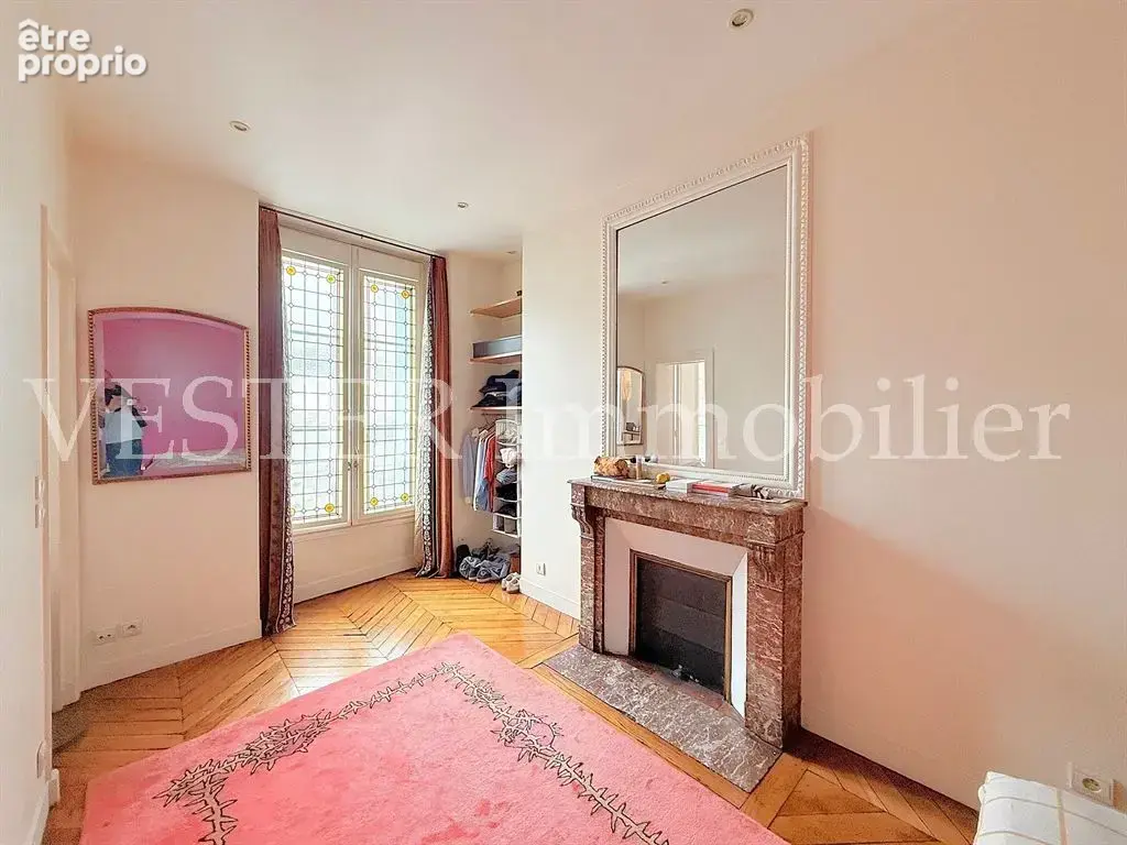 Paris centre - Très agréable appartement. Profession libérale, bureaux possibles. - photo 13