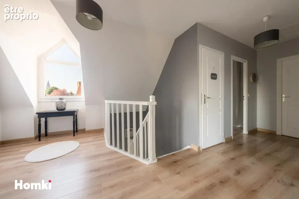 Maison/Villa T7 de 181 m² à Lompret 59840 - photo 17