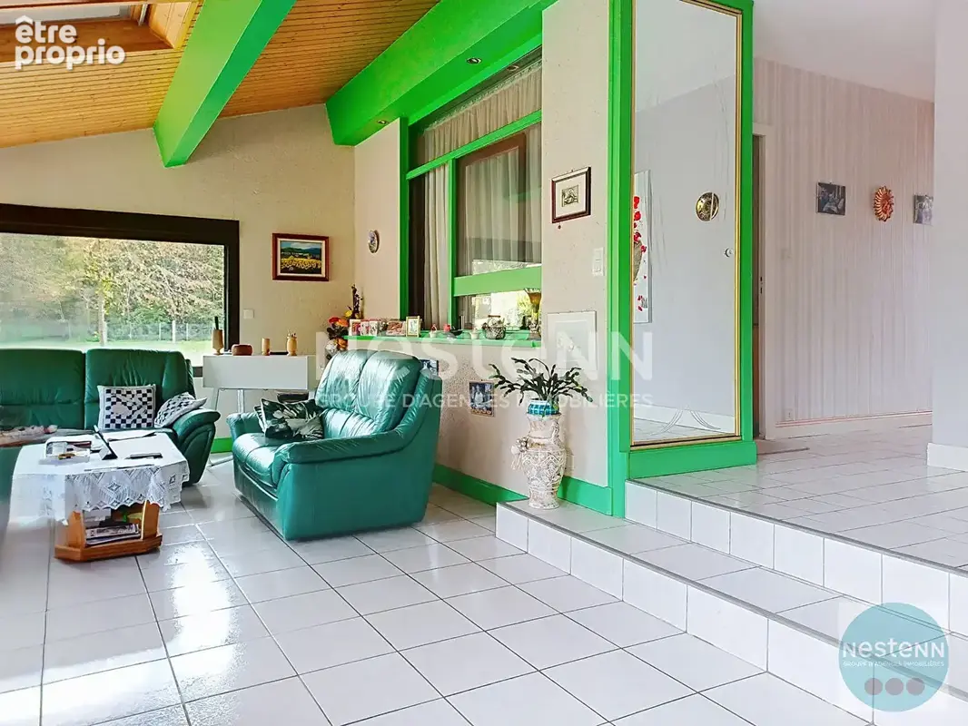 Maison de plain-pied à vendre à Cormeray -  Piscine creusée - 9472 m² de terrain - photo 4