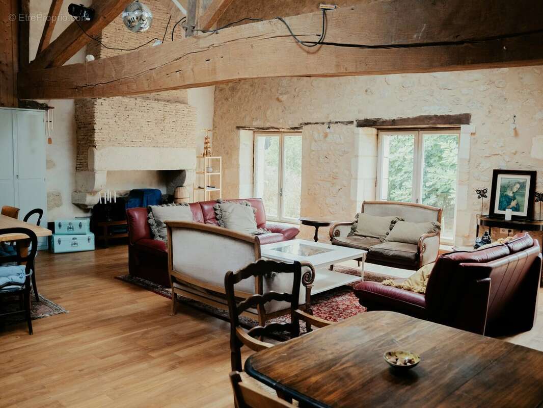 Maison à FALEYRAS