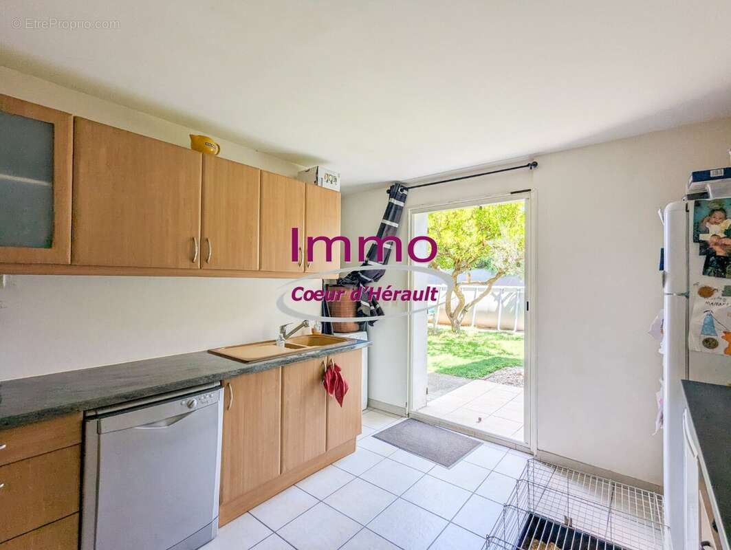 T4 en copropriété avec jardin de 355m² - photo 5