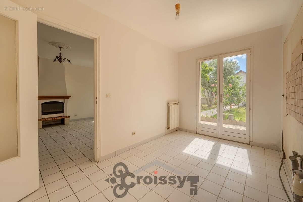 Maison à CROISSY-SUR-SEINE
