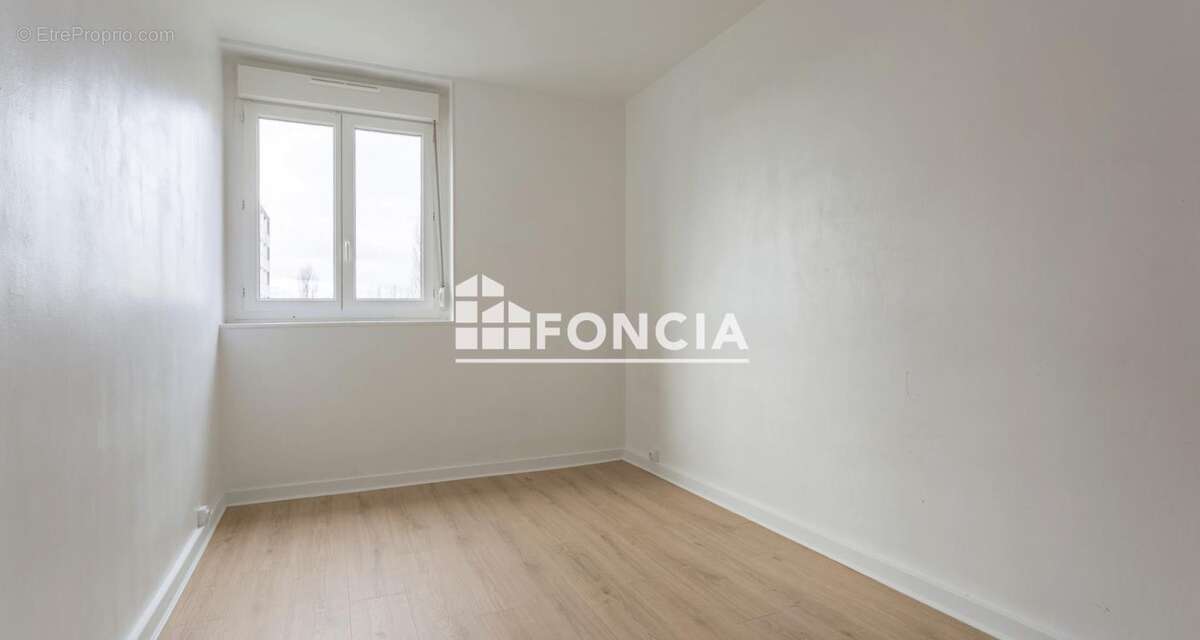 Appartement à VIRY-CHATILLON