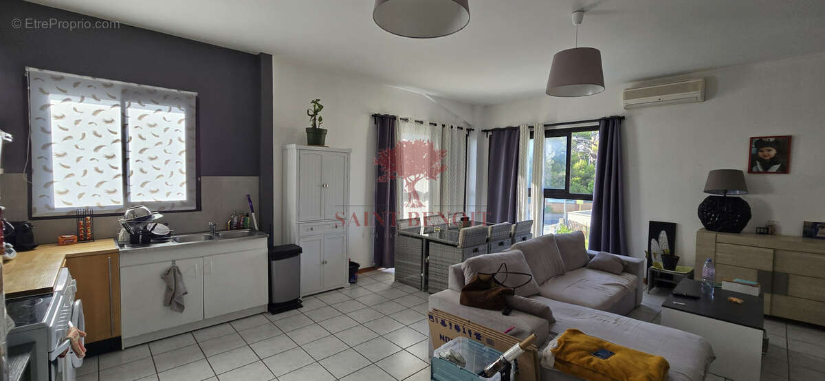 Appartement à GIGNAC