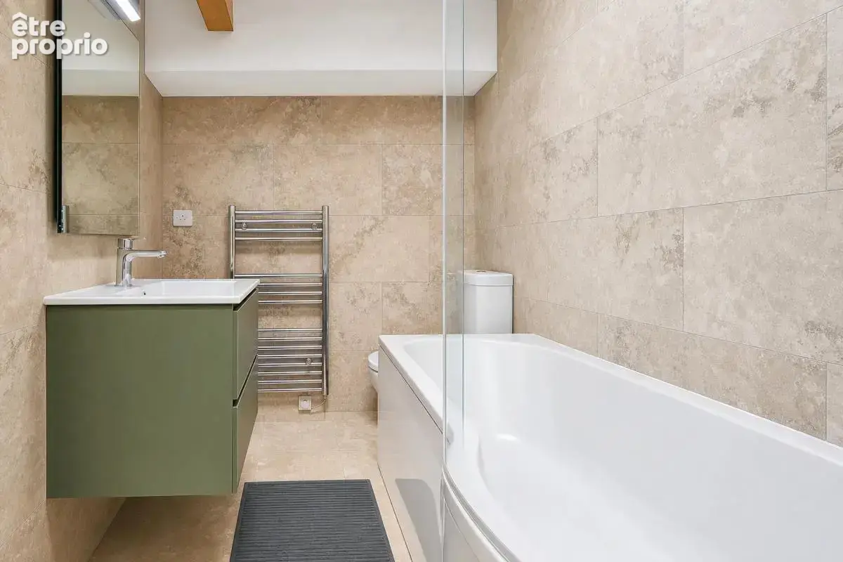 Maison de 7 pièces de 216 m² à Floirac - photo 9