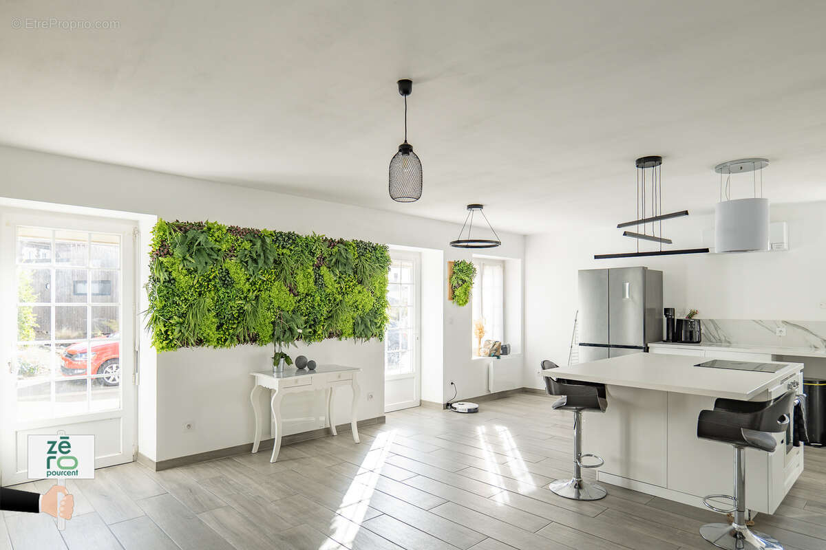 Maison à SAINT-CYR-EN-TALMONDAIS