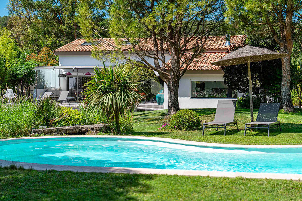 Maison à CABRIES