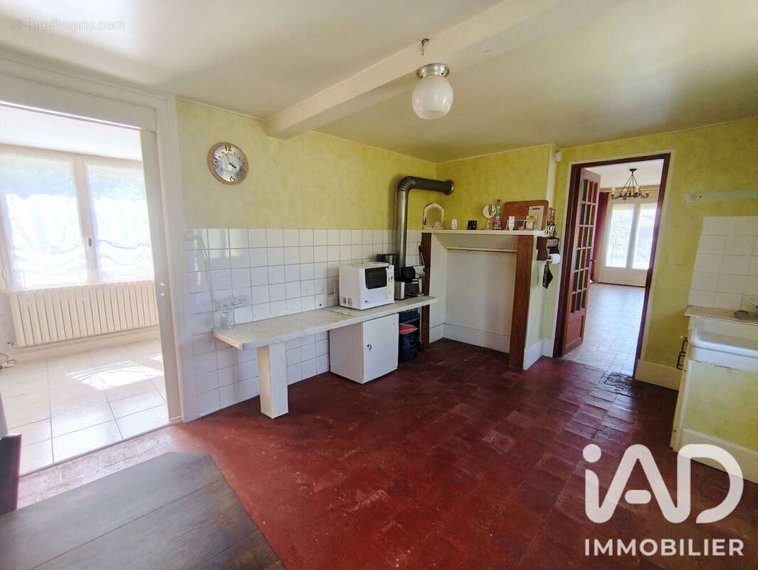 Maison 84 m² à Brevonnes  - photo 3