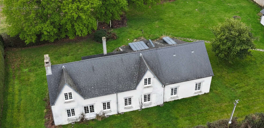 Maison à SAINT-AUBIN-DES-PREAUX
