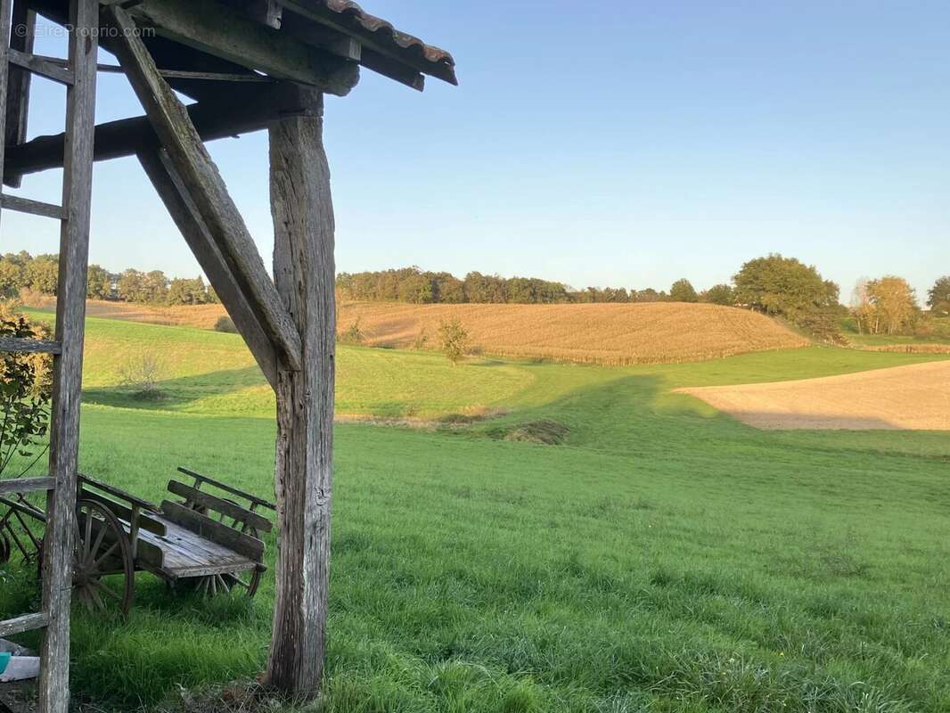 Maison de campagne avec un grand potentiel dans un hameau tranquille - photo 17