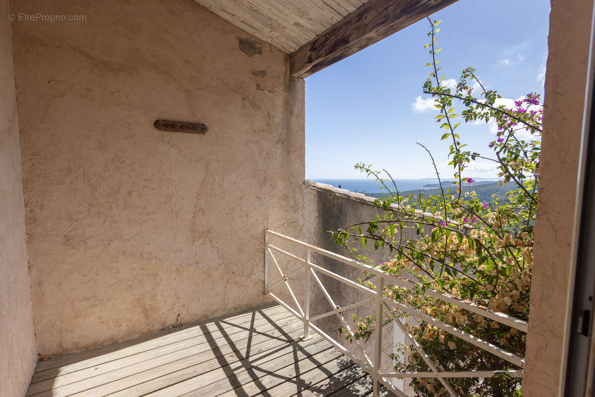 Maison à LA CROIX-VALMER