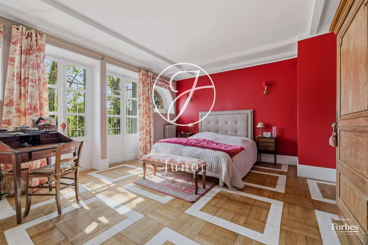 Maison à CHATOU