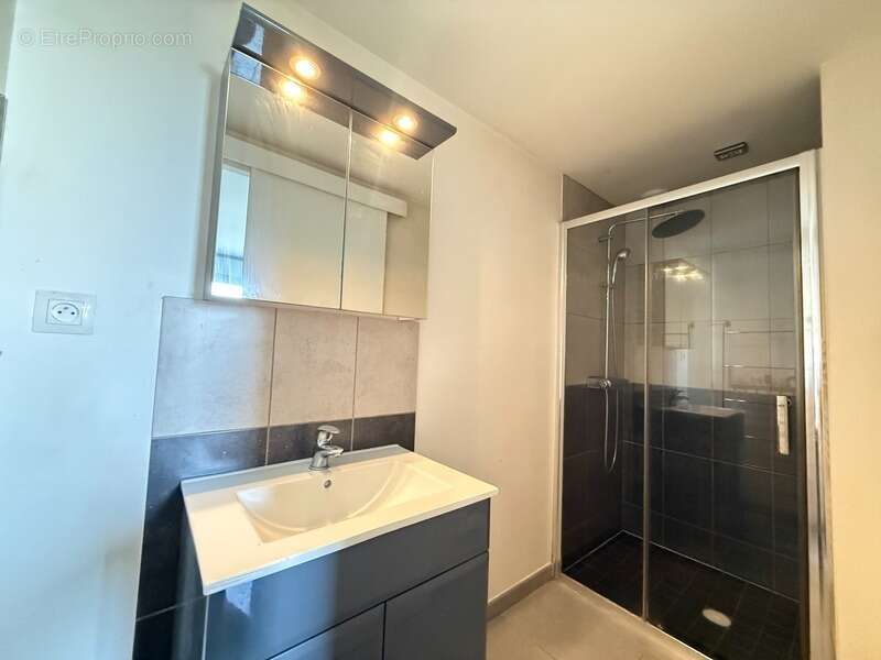 Maison à MESLAY-DU-MAINE