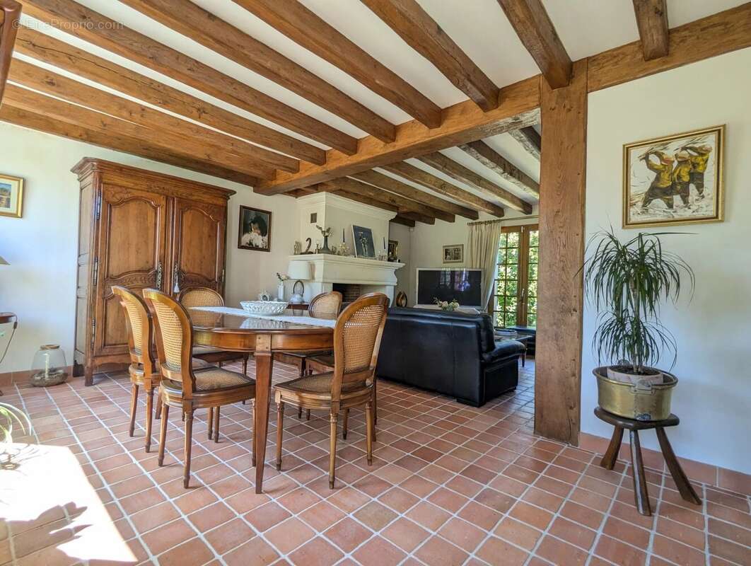 Maison à PACY-SUR-EURE