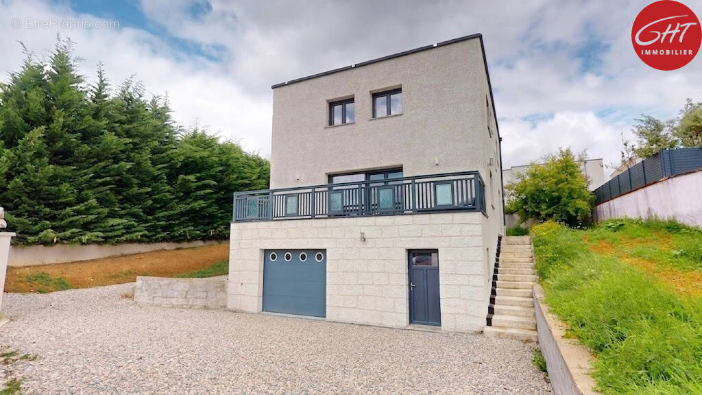 Maison à SAINT-VIT