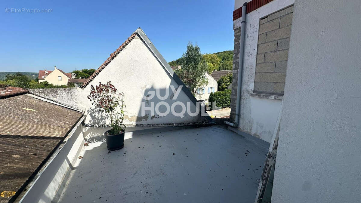 Maison à SAINT-MARTIN-LA-GARENNE