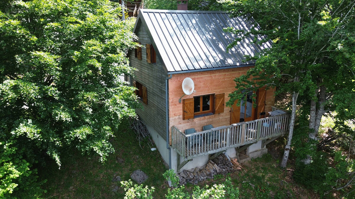 Maison à SAINT-CHELY-D'AUBRAC