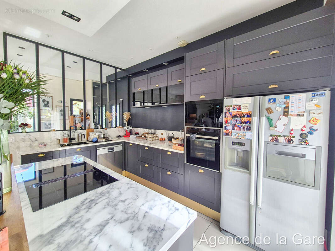 Maison à CARRIERES-SUR-SEINE