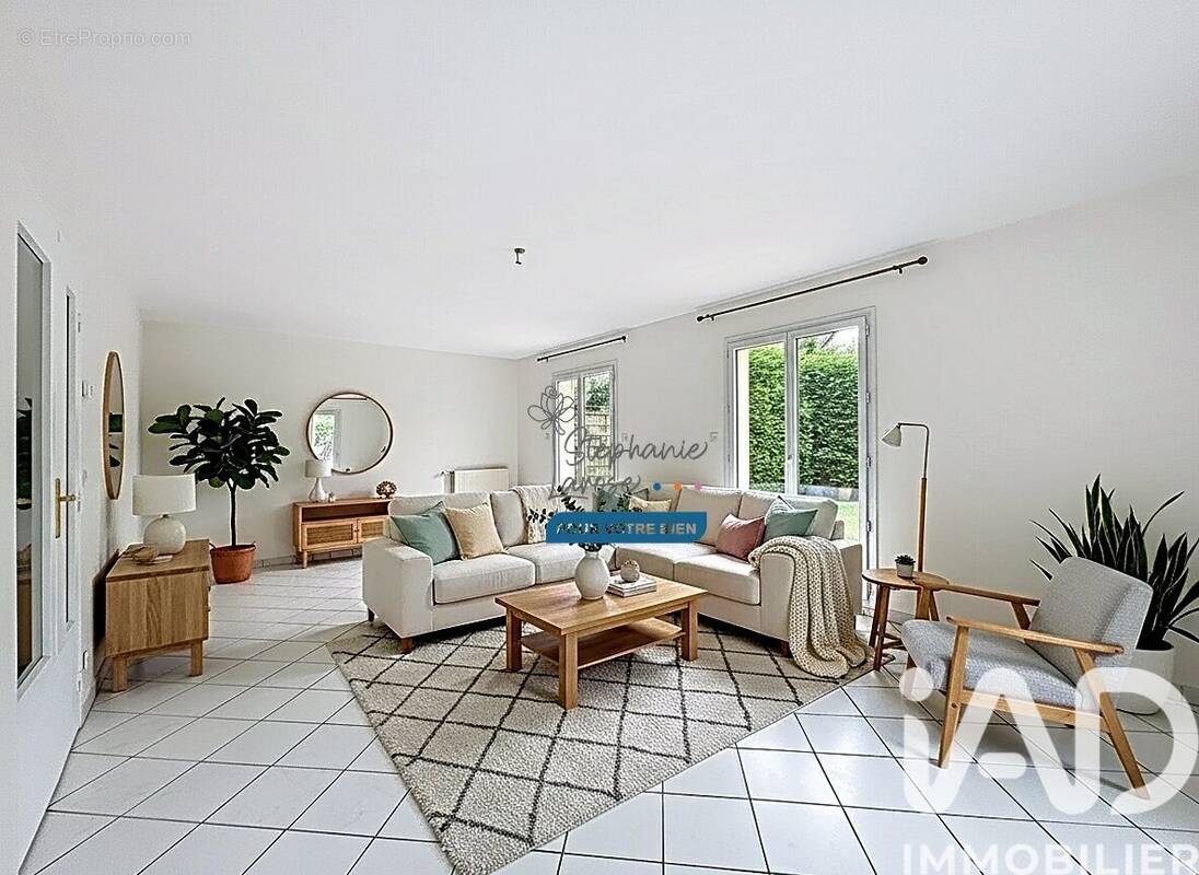 Photo 1 - Maison à NOISEAU