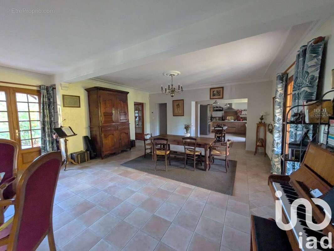 Photo 7 - Maison à BUSSAC-SUR-CHARENTE