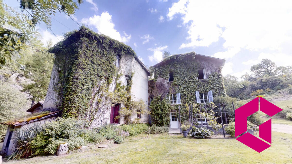 Maison à COURPIERE