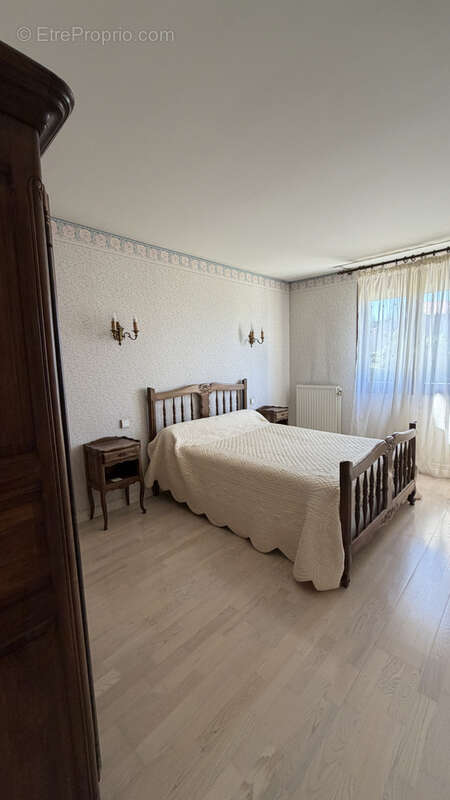 Appartement à ROCHE-LA-MOLIERE
