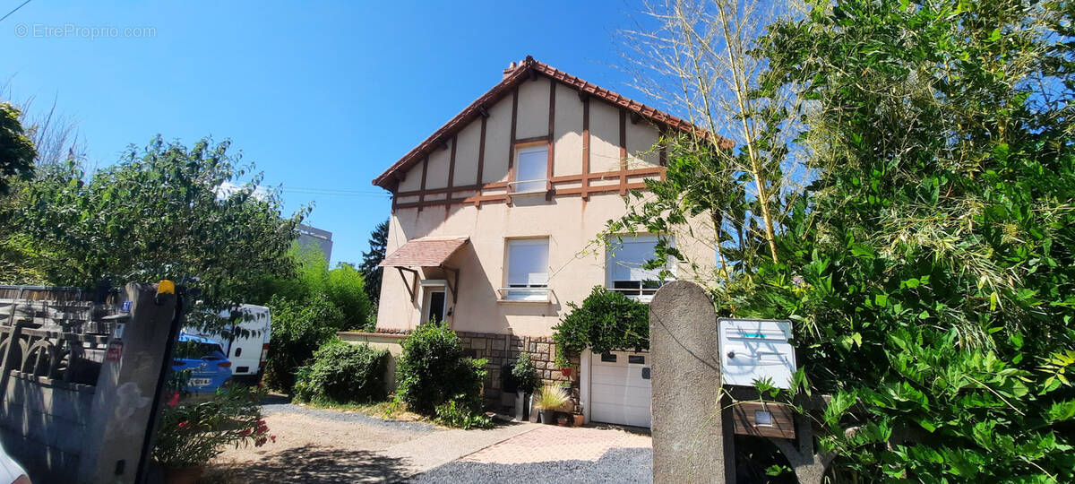 Maison à ISSOIRE