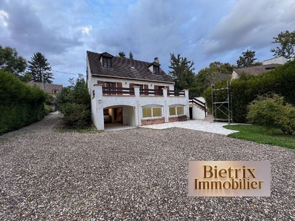 Maison à L'ISLE-ADAM