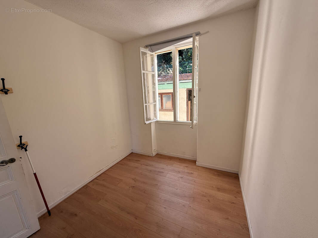 Maison de ville dans le centre de CAP D'AIL - photo 6