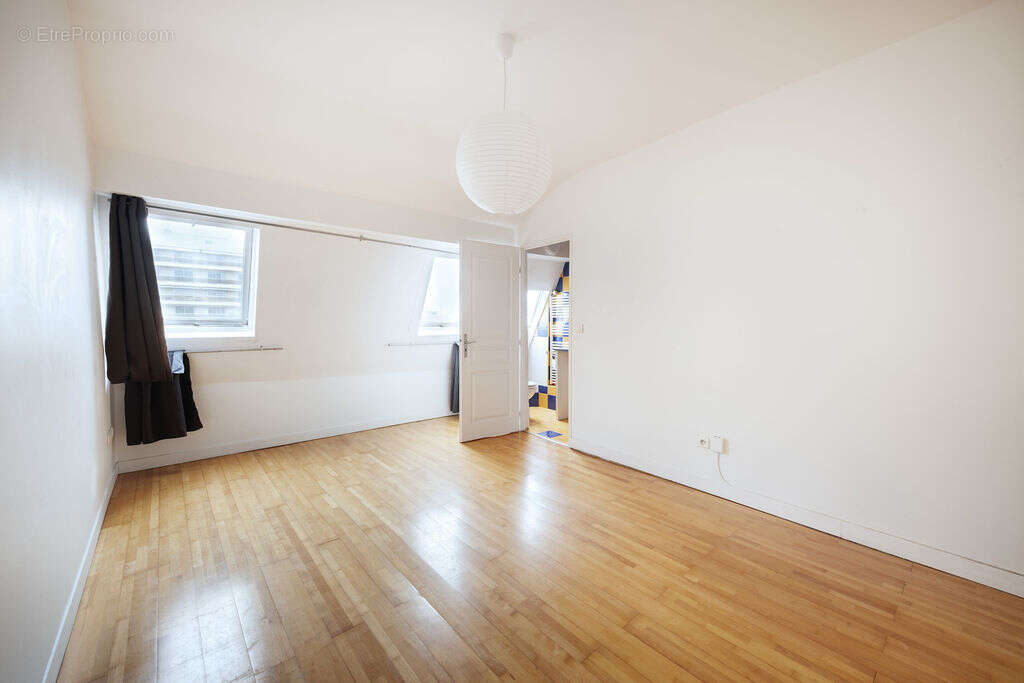 Appartement à LYON-6E