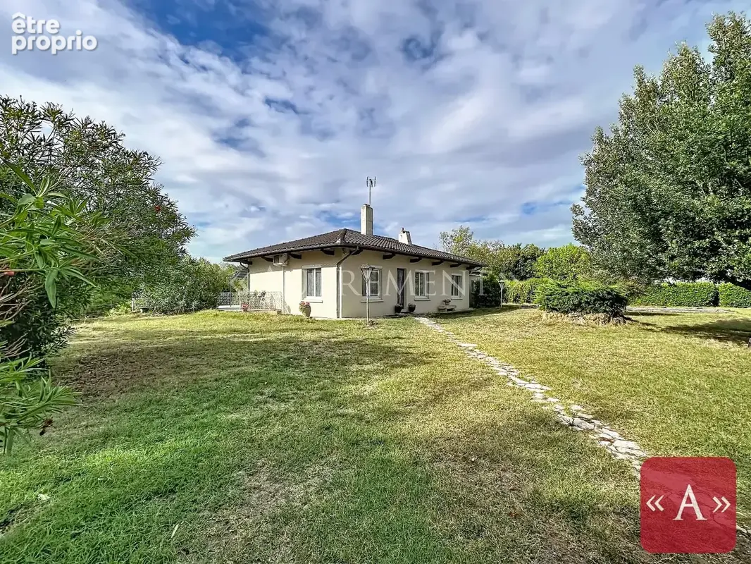 Photo Maison à Bessieres au prix de 299 000€