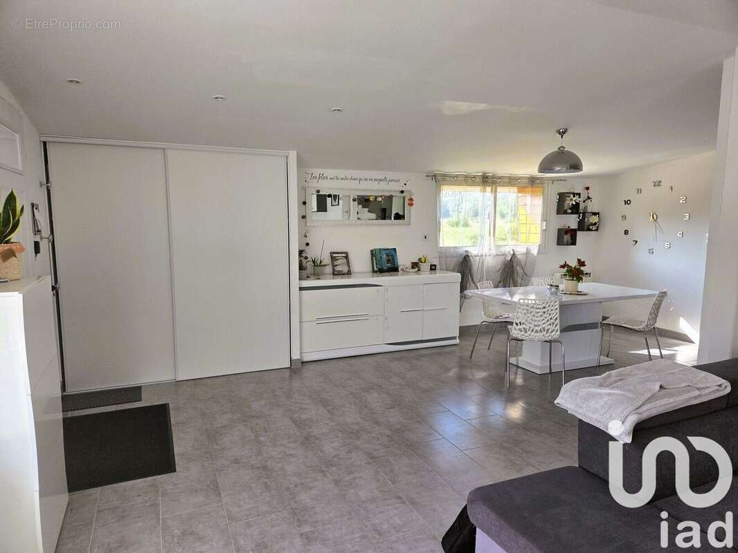 Photo 4 - Maison à VERRIERES