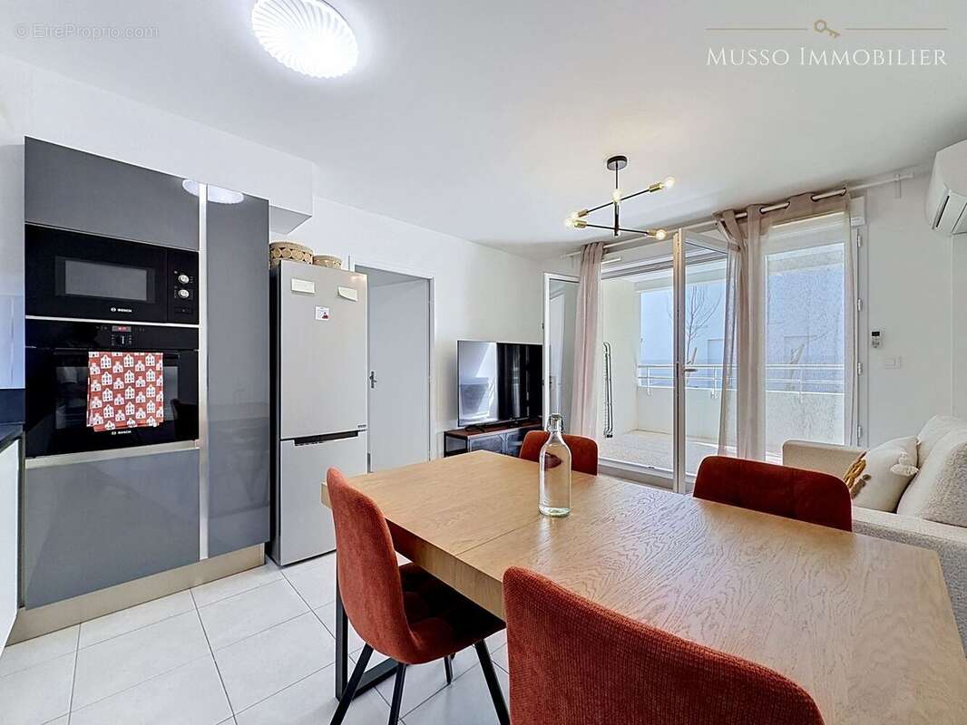 Appartement à MARSEILLE-11E
