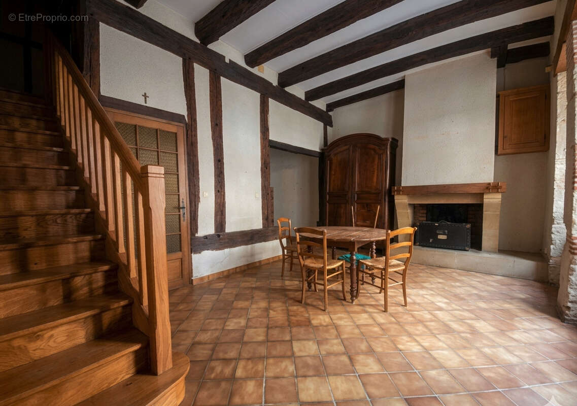 Maison à NERAC