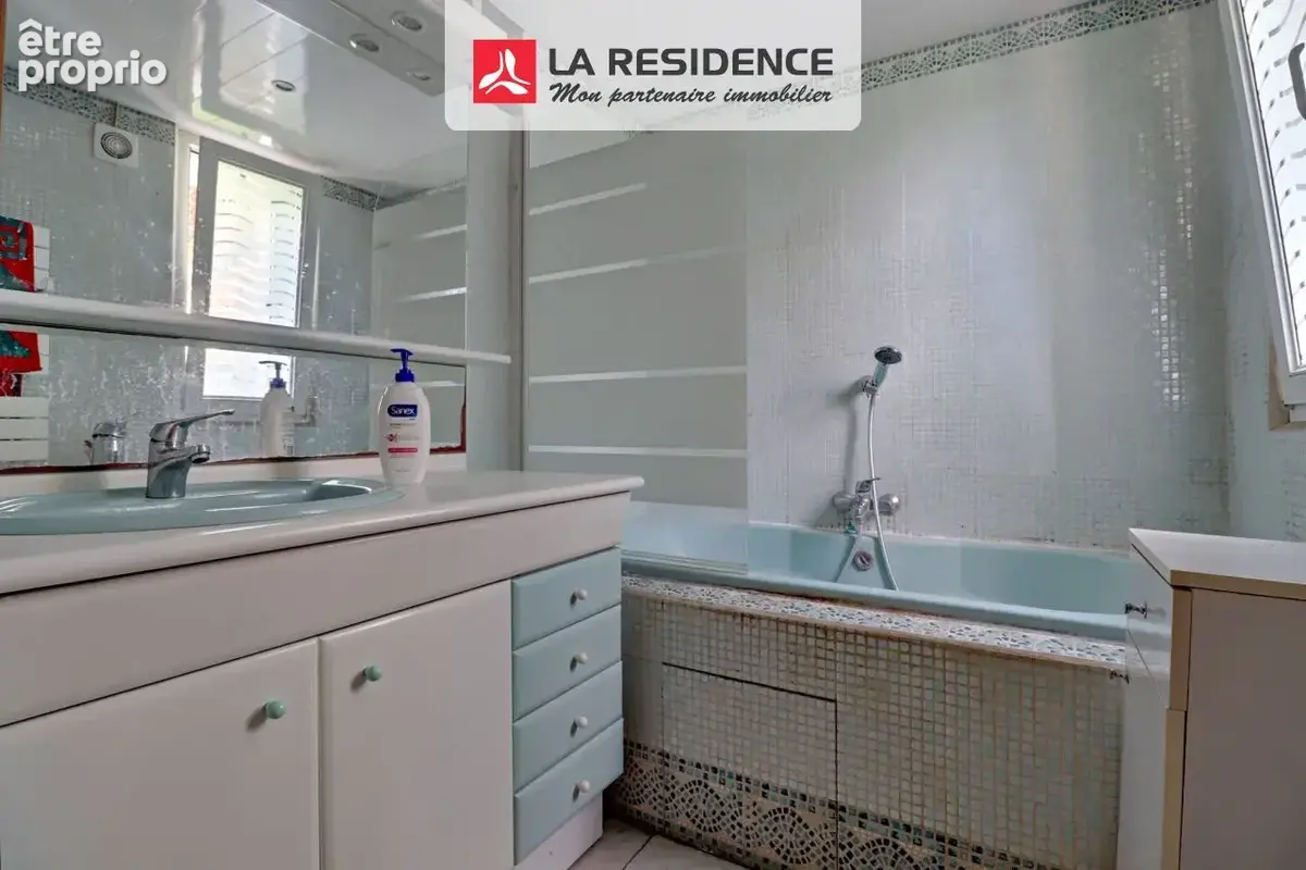 Maison 7 pièces 163 m² à vendre à Neuville-Sur-Oise (95000) - photo 5