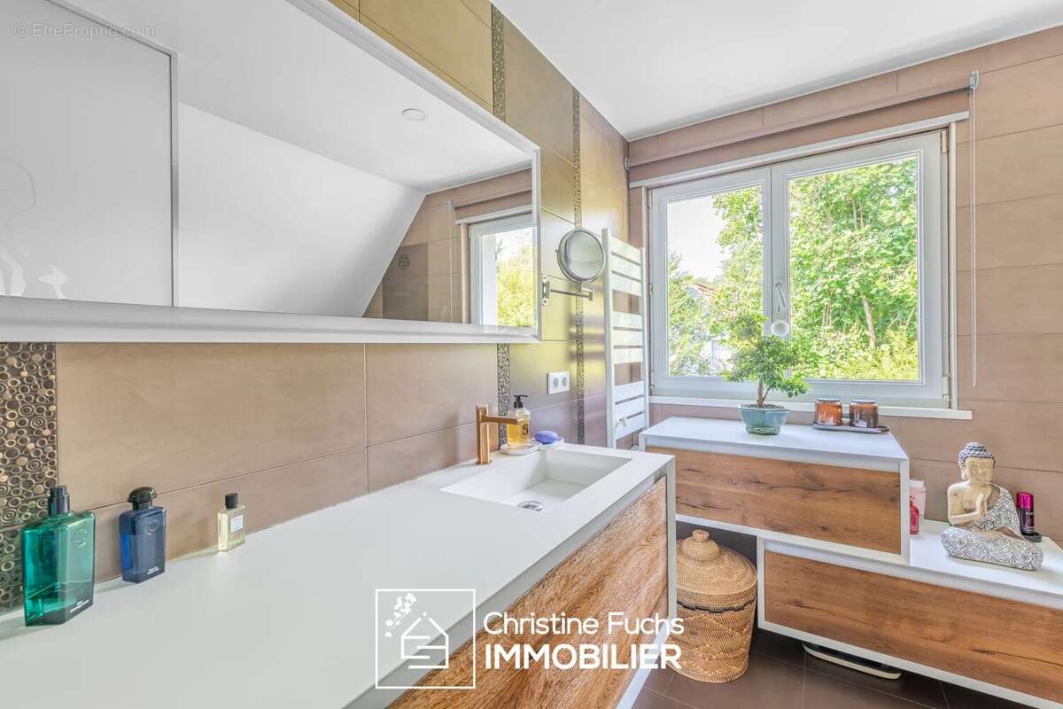Marienthal - Une maison repensée avec élégance - photo 15