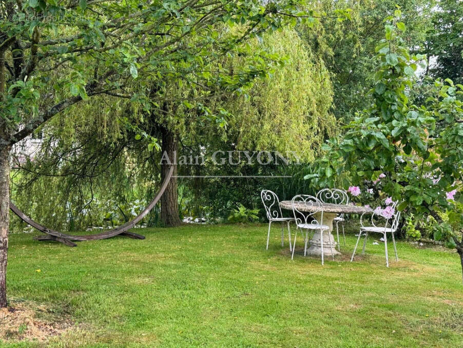 Maison à PONT-L&#039;EVEQUE