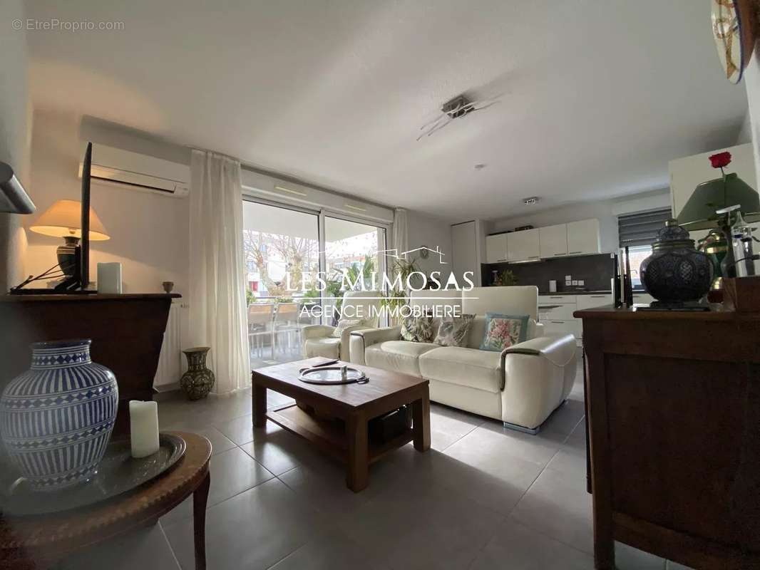 Appartement à FREJUS