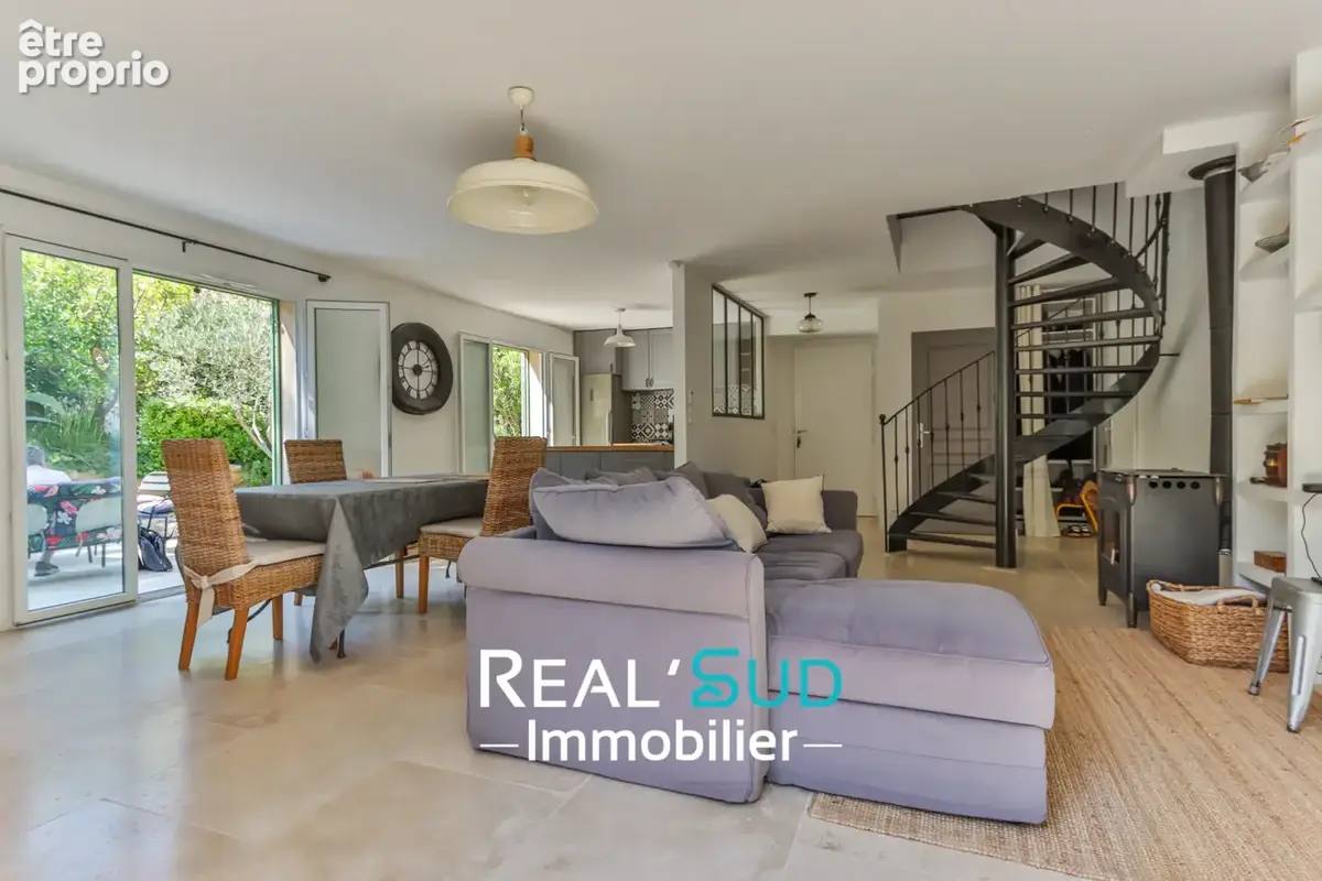 Sormiou, belle maison 5 pièces rénovée - photo 8